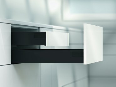 Внутренний ящик TANDEMBOX antaro с TIP-ON BLUMOTION (высота М 98,5, глубина 400 мм, вес ящика от 10 до 30 кг), черный